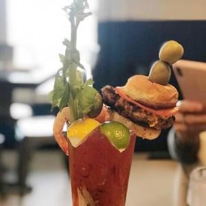 Meet your Posher, Jay